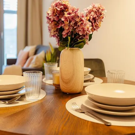 Metropolis Downtown Garage Parking