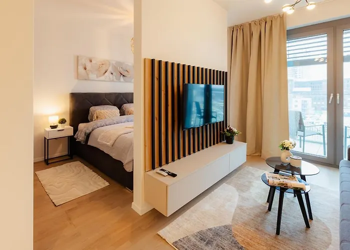 Metropolis Downtown Garage Parking *