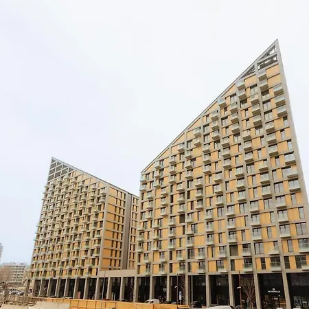 Metropolis Downtown Garage Parking