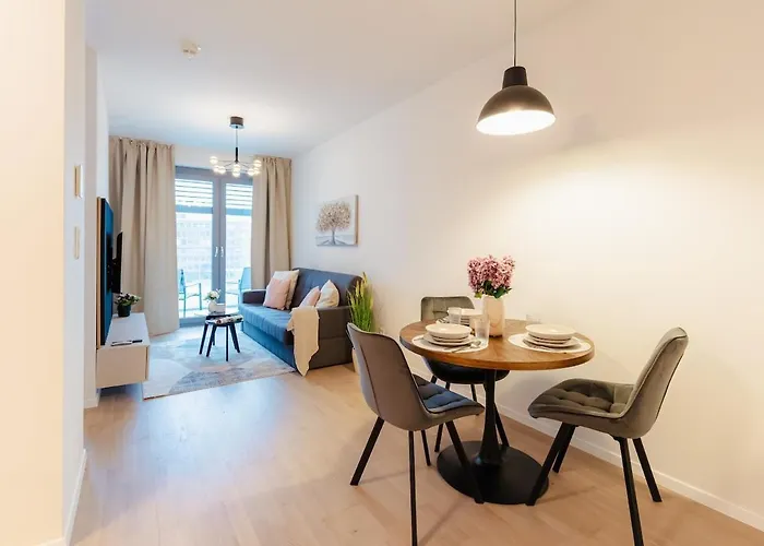 Apartament Metropolis Downtown Garage Parking