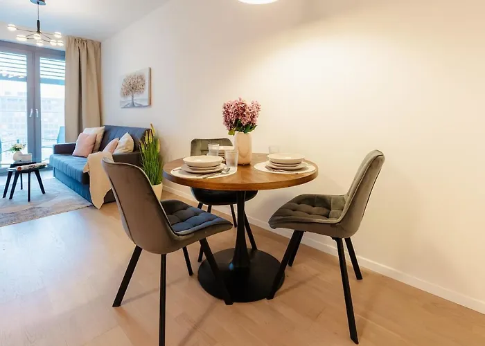 Metropolis Downtown Garage Parking Apartament *